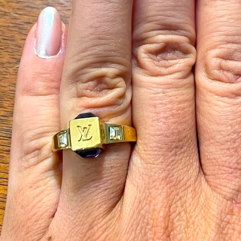Gold and amethyst authentic Louis Vuitton ring